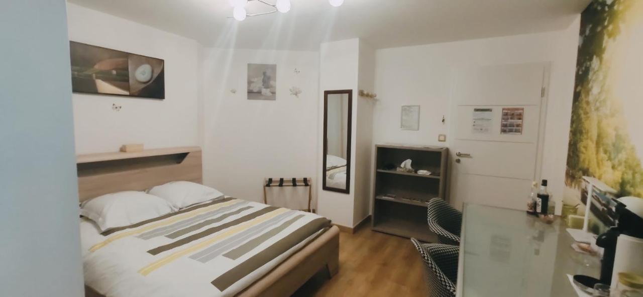 D'hotes Au Coeur De Nancyb&b Bed & Breakfast 2*